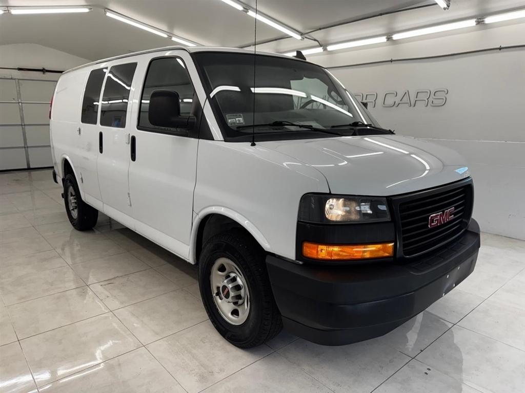 GMC Savana Cargo Van RWD 2500 135" 2021