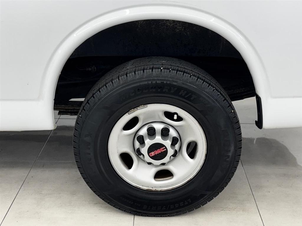 GMC Savana Cargo Van RWD 2500 135" 2021