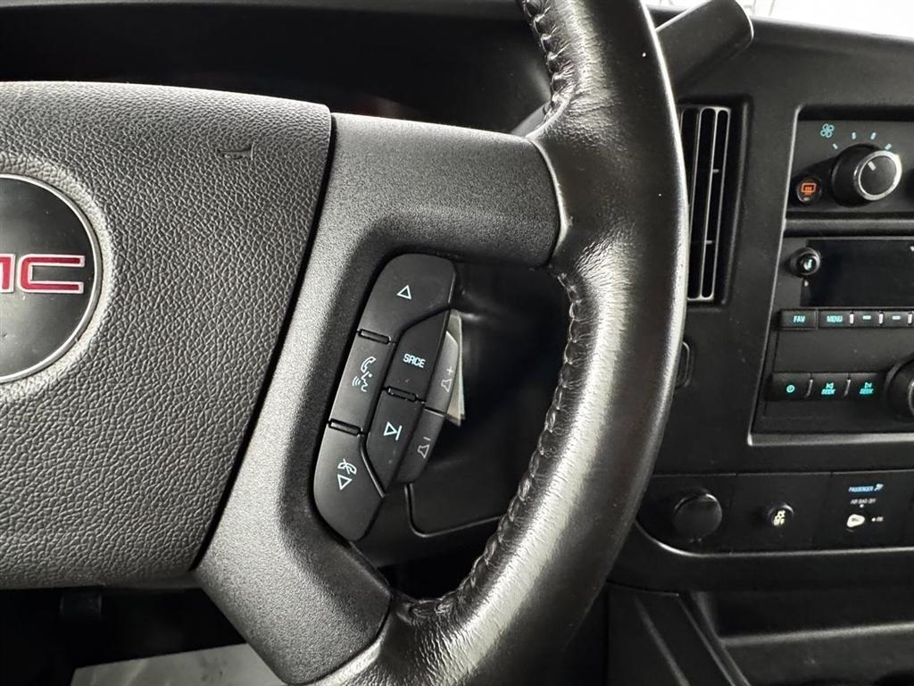 GMC Savana Cargo Van RWD 2500 135" 2021