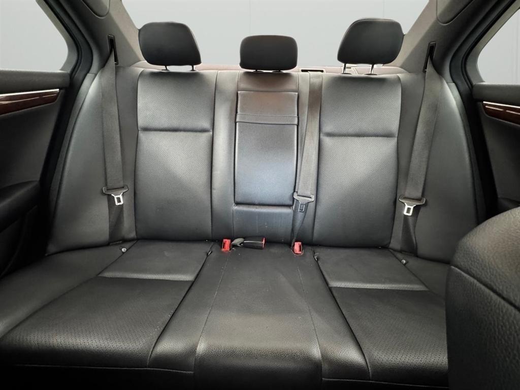 Mercedes-Benz C-Class 4dr Sdn C 300 Sport 4MATIC 2011