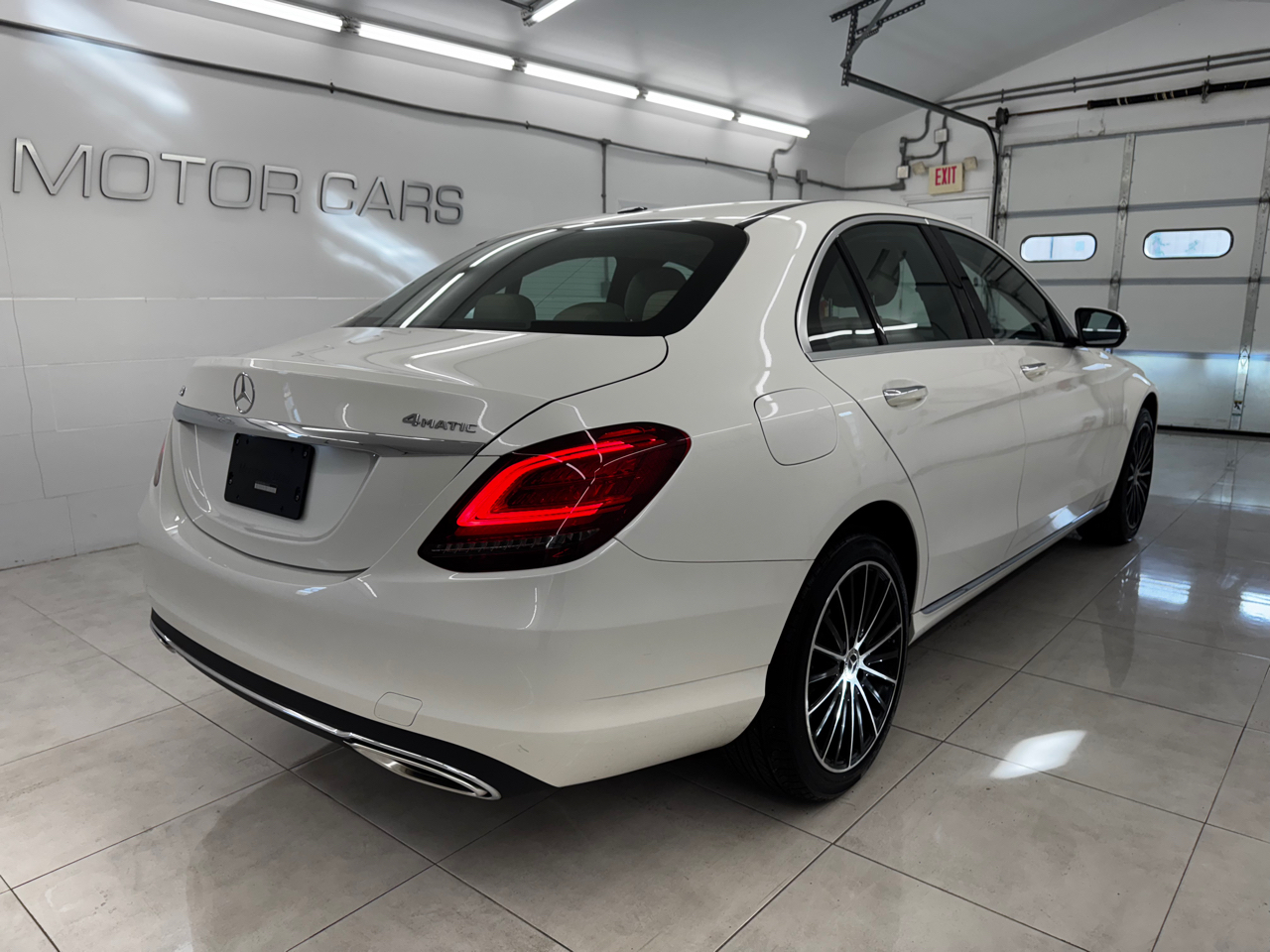 Mercedes-Benz C-Class C 300 4MATIC Sedan 2021 Mercedes-Benz C-Class C 300 4MATIC Sedan 2021