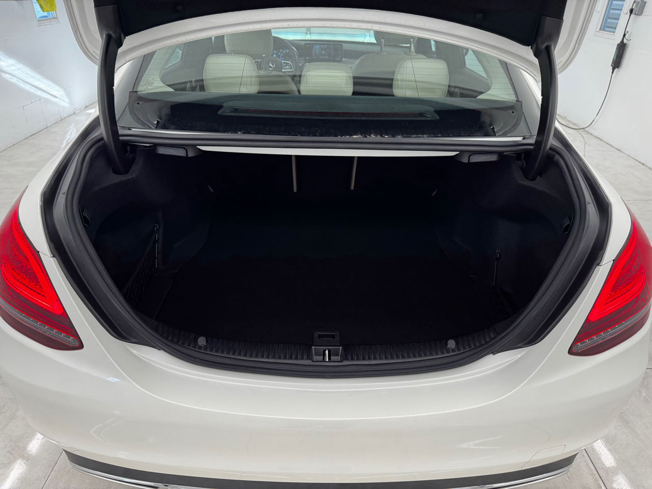 Mercedes-Benz C-Class C 300 4MATIC Sedan 2021 Mercedes-Benz C-Class C 300 4MATIC Sedan 2021