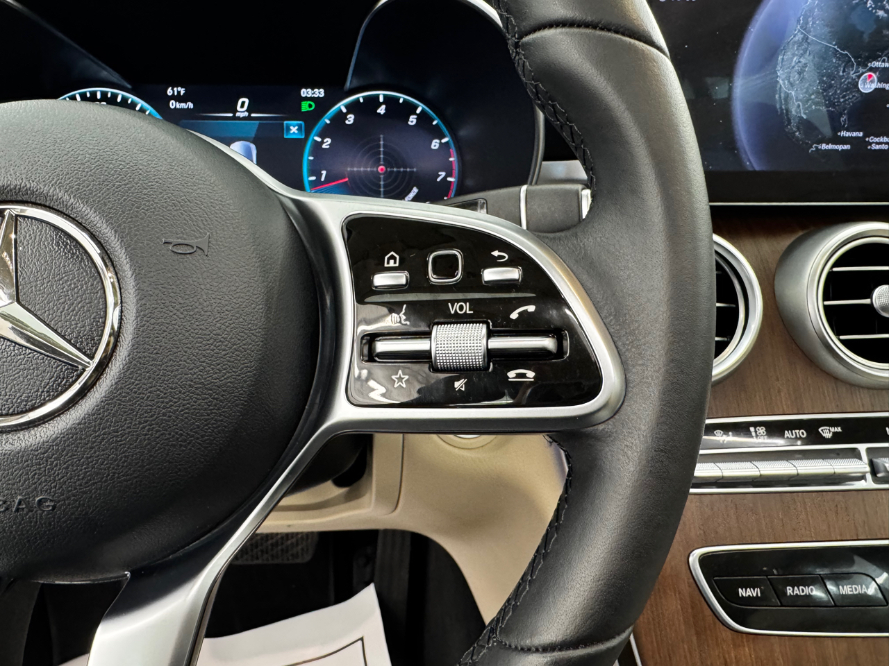 Mercedes-Benz C-Class C 300 4MATIC Sedan 2021 Mercedes-Benz C-Class C 300 4MATIC Sedan 2021