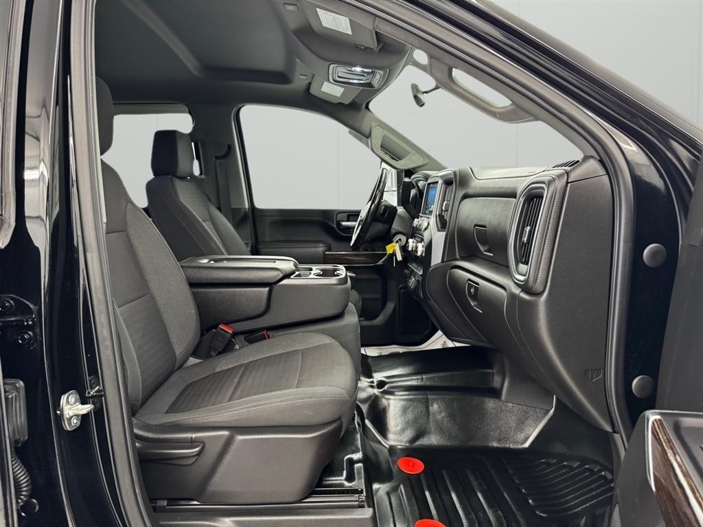 GMC Sierra 3500HD 4WD Crew Cab 172" SLE 2022