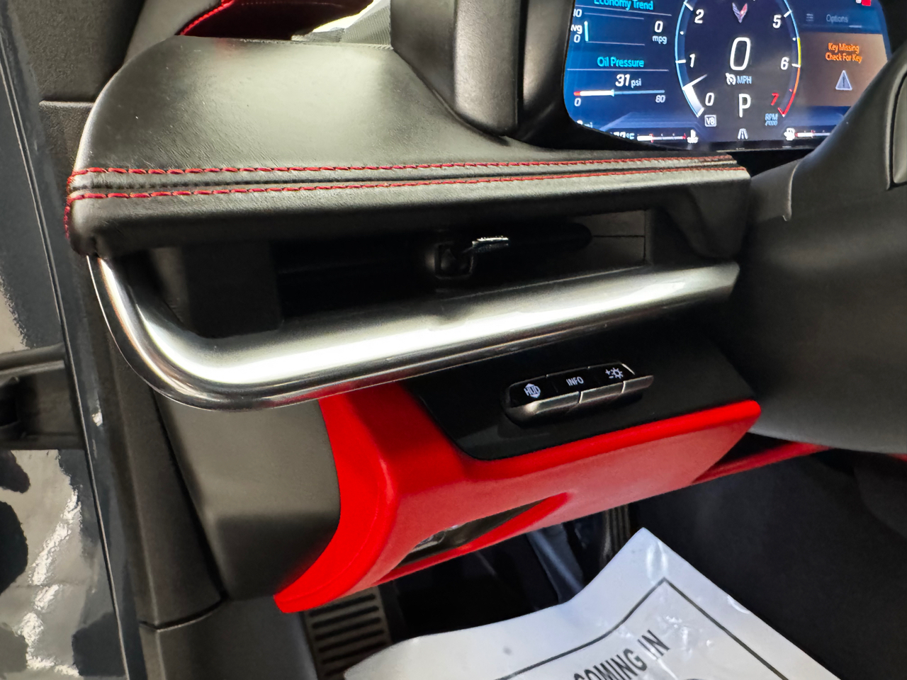 Chevrolet Corvette 2dr Stingray Cpe w/3LT 2020 Chevrolet Corvette 2dr Stingray Cpe w/3LT 2020