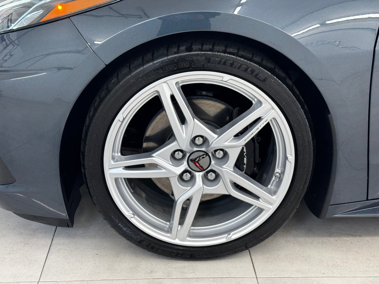 Chevrolet Corvette 2dr Stingray Cpe w/3LT 2020 Chevrolet Corvette 2dr Stingray Cpe w/3LT 2020