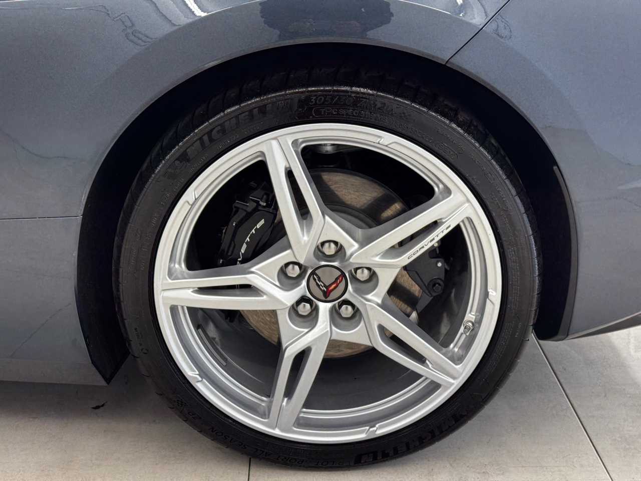 Chevrolet Corvette 2dr Stingray Cpe w/3LT 2020 Chevrolet Corvette 2dr Stingray Cpe w/3LT 2020