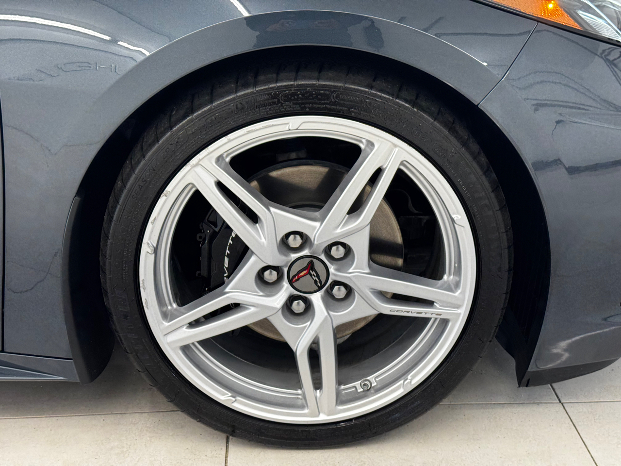 Chevrolet Corvette 2dr Stingray Cpe w/3LT 2020 Chevrolet Corvette 2dr Stingray Cpe w/3LT 2020