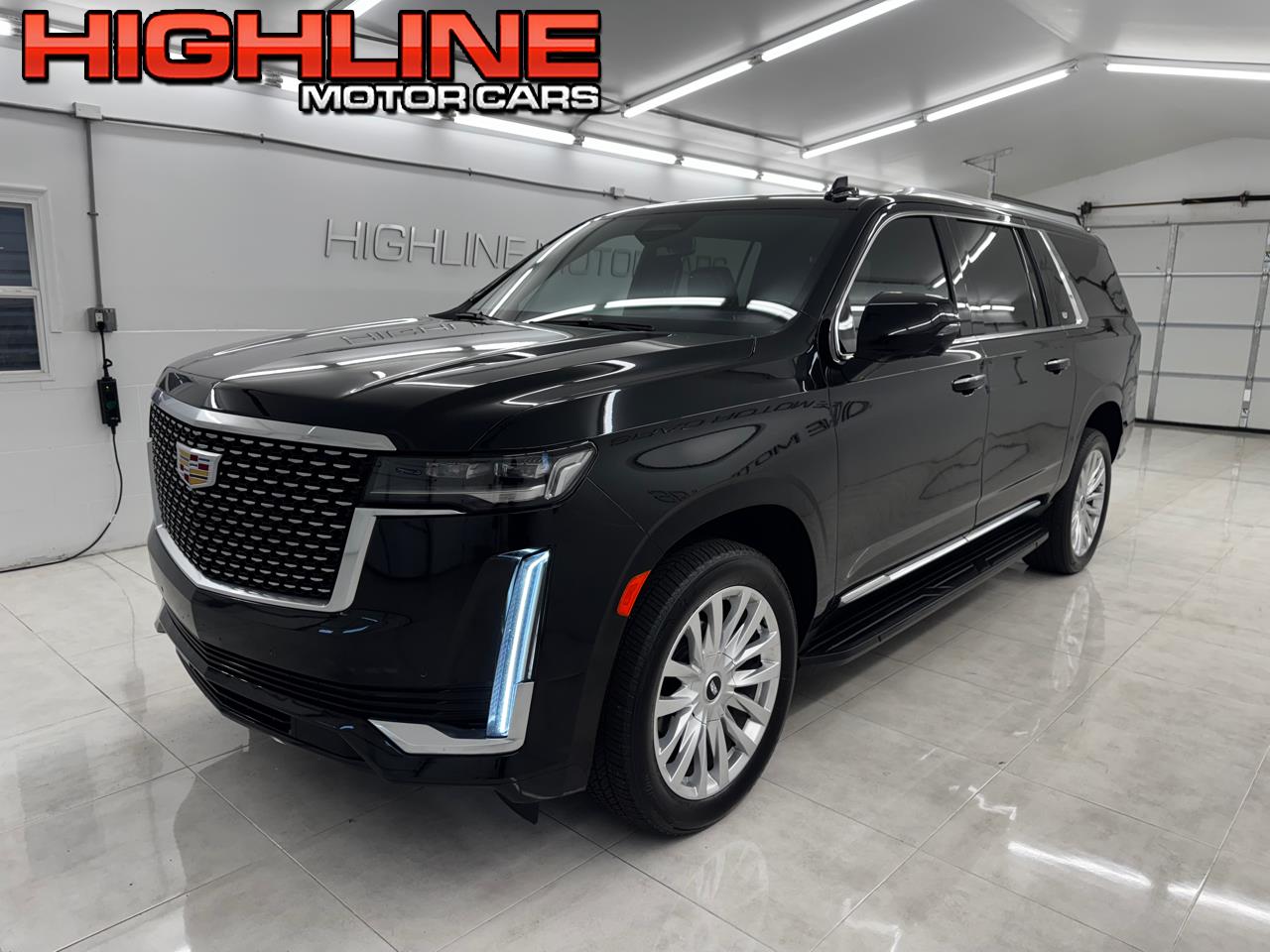 2022 Cadillac Escalade ESV 4WD 4dr Luxury