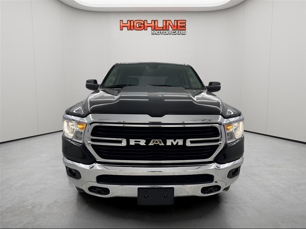 RAM 1500 Big Horn 4x4 Crew Cab 6'4" Box 2020