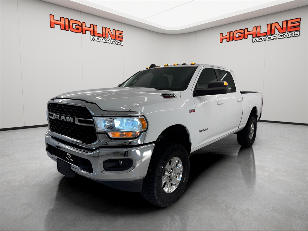 2022 RAM 2500 Big Horn 4x4 Crew Cab 6'4" Box