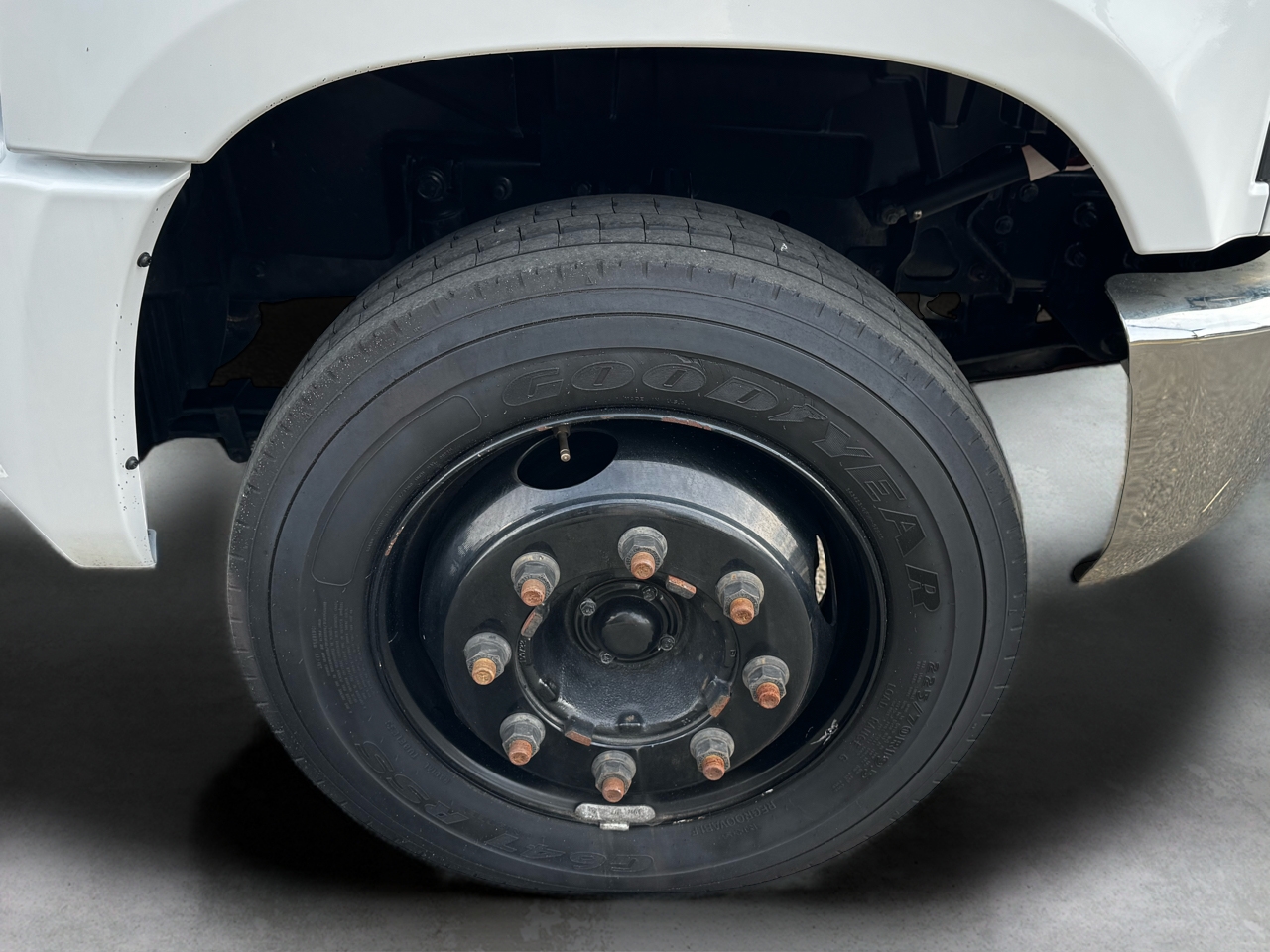 Chevrolet Silverado MD 2WD Crew Cab Work Truck 2023