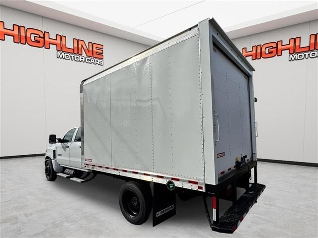 Chevrolet Silverado MD 2WD Crew Cab Work Truck 2023