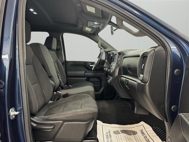 Chevrolet Silverado 2500HD 4WD Double Cab 149" Custom 2023