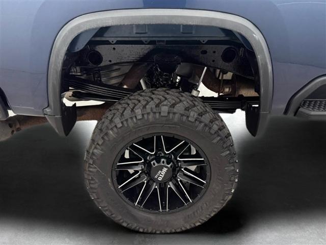Chevrolet Silverado 2500HD 4WD Double Cab 149" Custom 2023