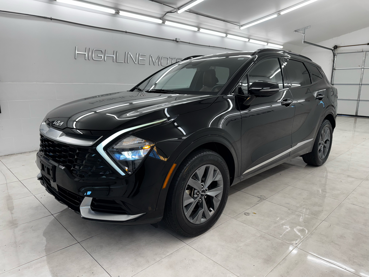 2023 Kia Sportage SX's photo