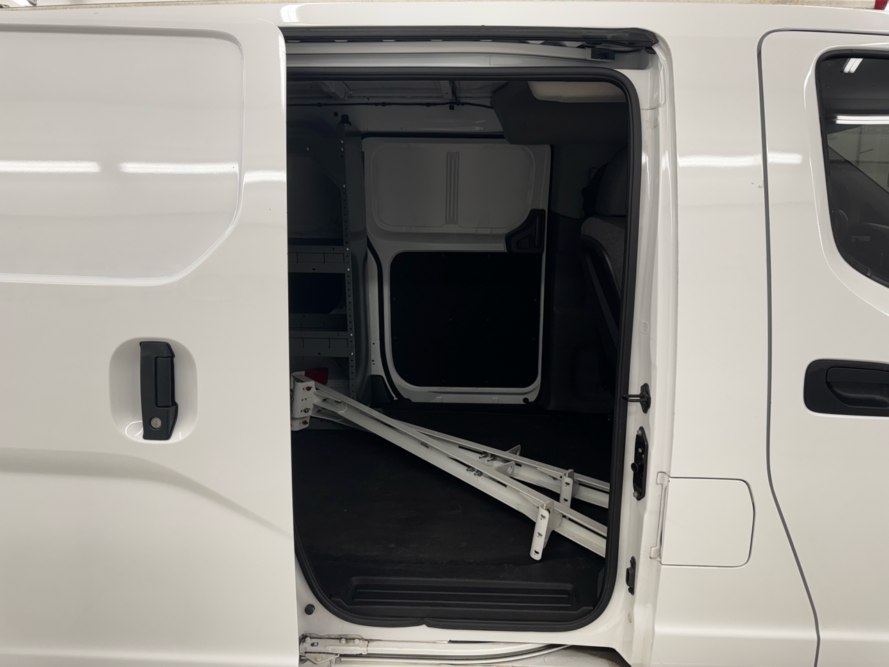 Nissan NV200 Compact Cargo I4 SV 2021