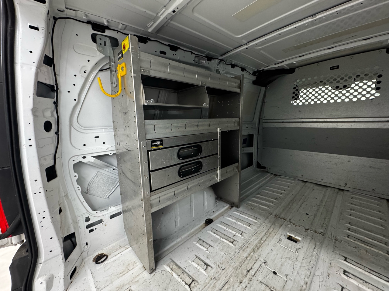 Mercedes-Benz Metris Cargo Van Standard Roof 126" Wheelbase 2017