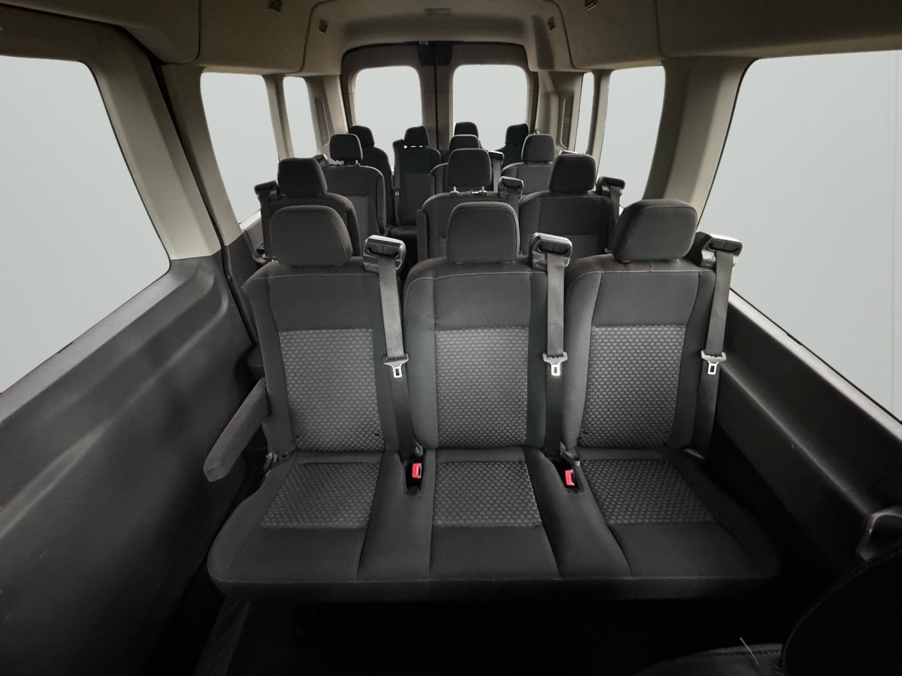 Ford Transit Passenger Wagon T-350 148" Med Roof XLT RWD 2023