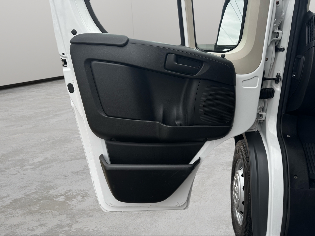 RAM ProMaster Cargo Van 3500 Extended High Roof 159" WB 2015