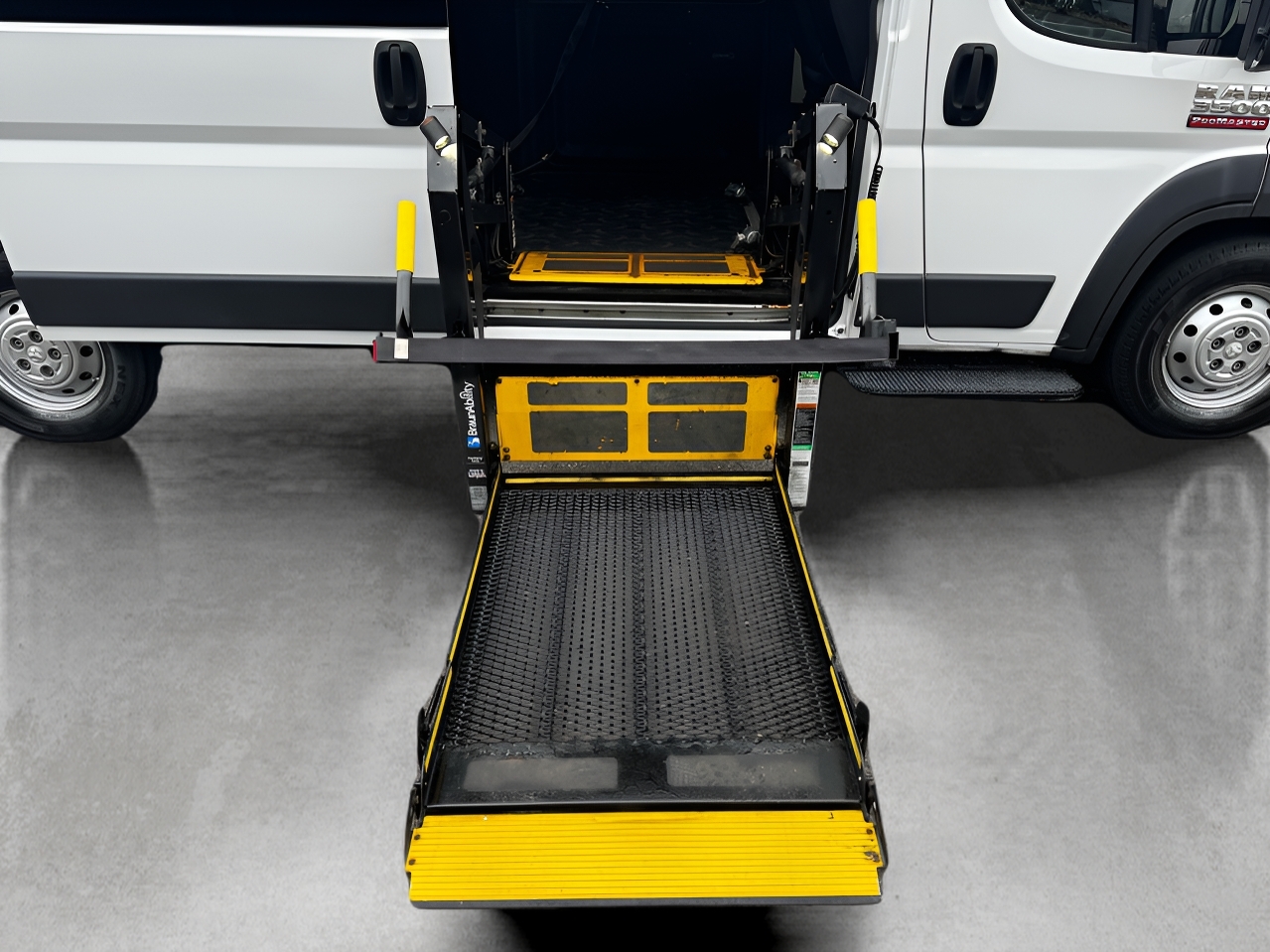 RAM ProMaster Cargo Van 3500 Extended High Roof 159" WB 2015