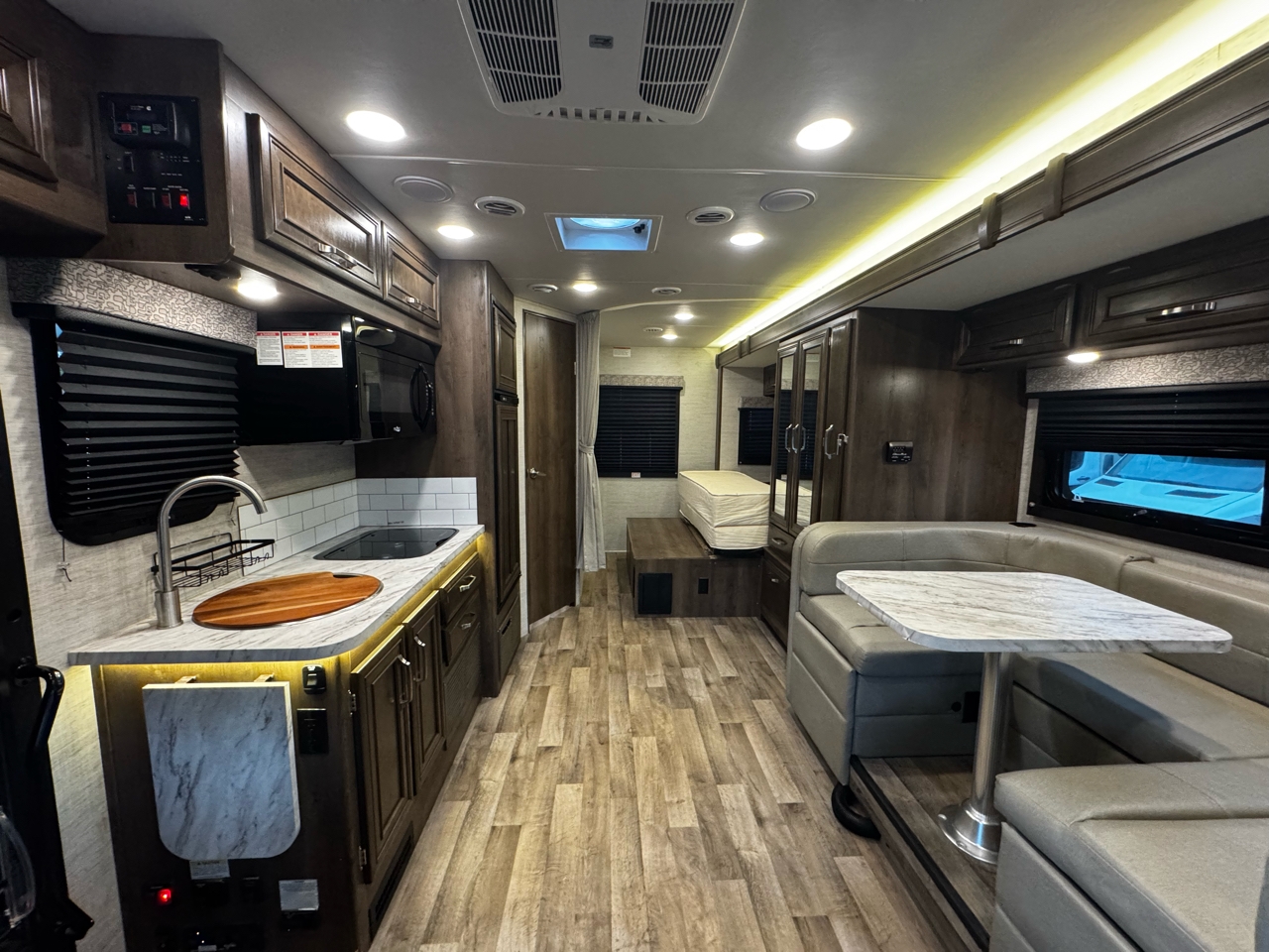 Jayco Melbourne  2021