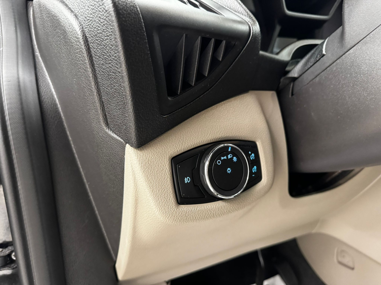 Ford Transit Connect Wagon 4dr Wgn LWB Titanium w/Rear Liftgate 2014