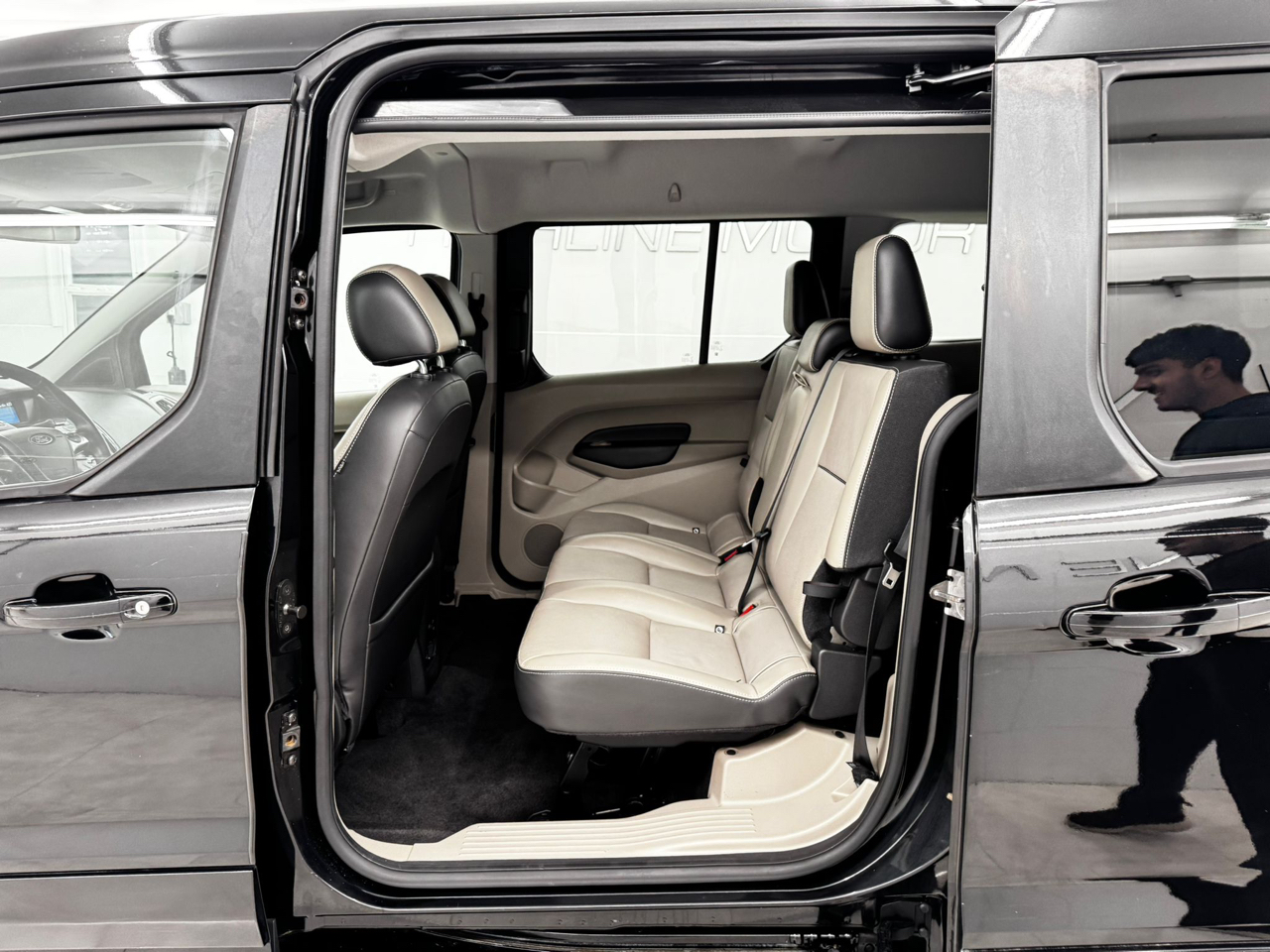 Ford Transit Connect Wagon 4dr Wgn LWB Titanium w/Rear Liftgate 2014