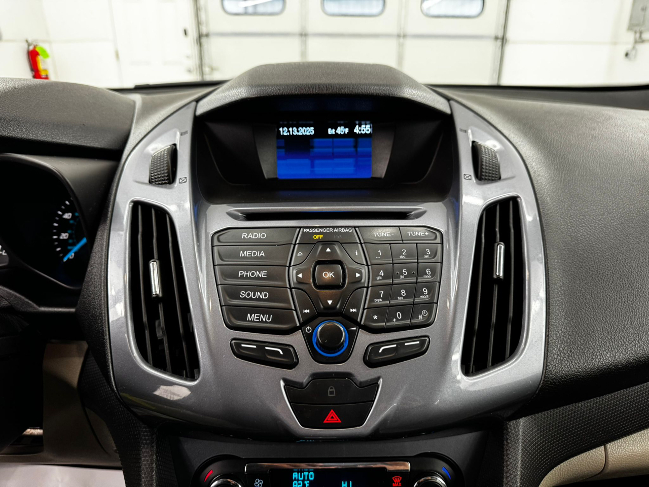 Ford Transit Connect Wagon 4dr Wgn LWB Titanium w/Rear Liftgate 2014