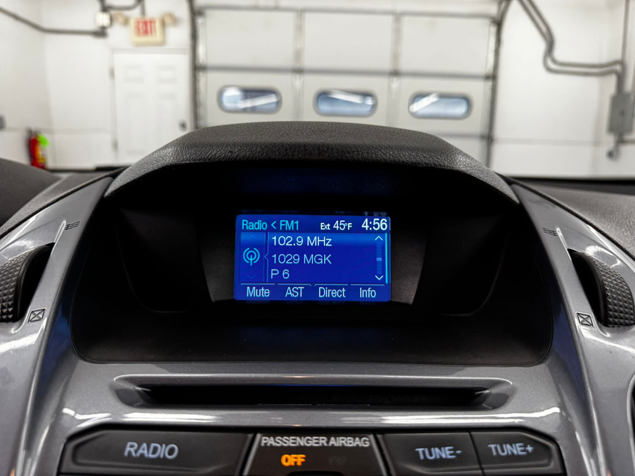 Ford Transit Connect Wagon 4dr Wgn LWB Titanium w/Rear Liftgate 2014