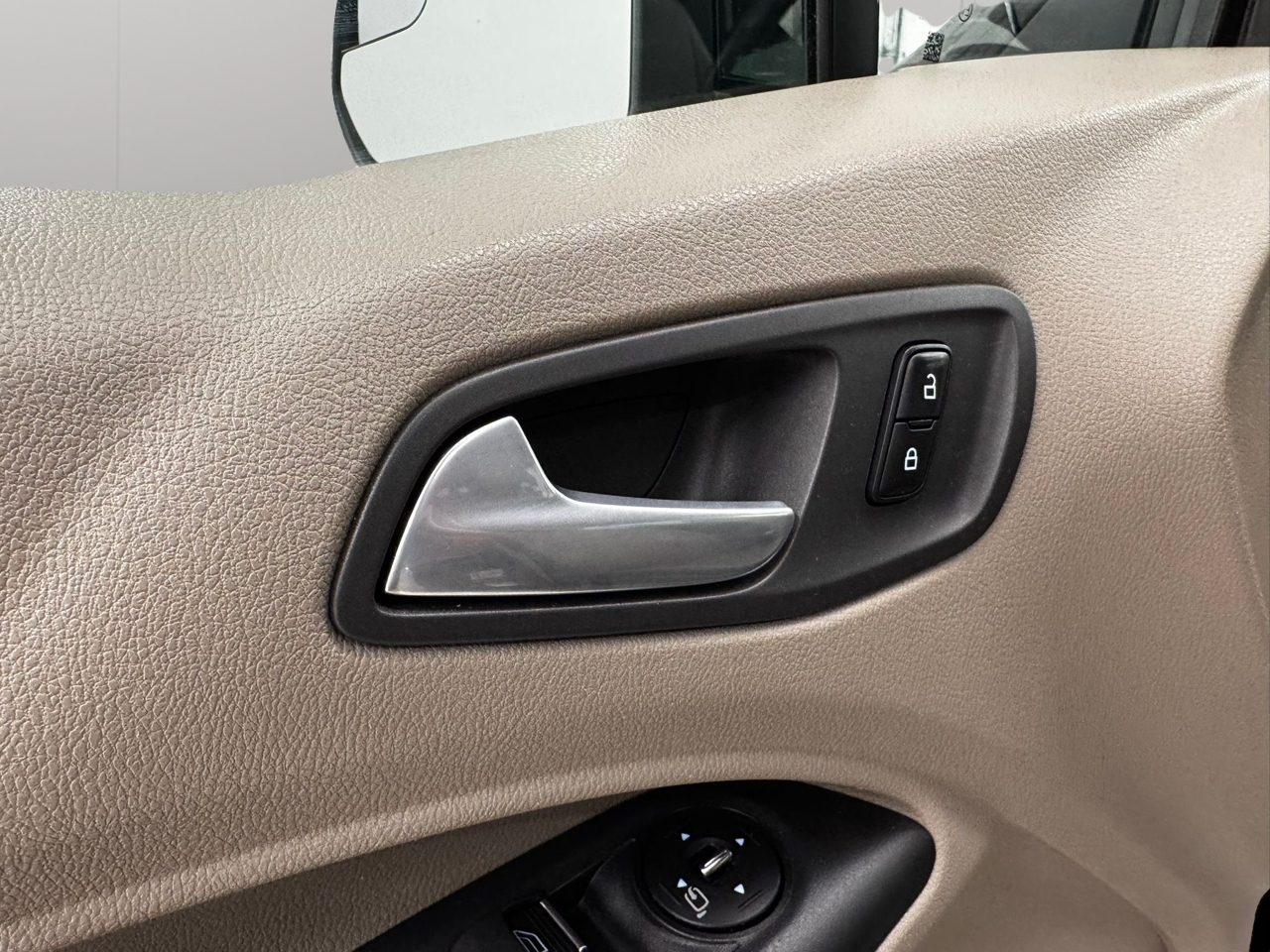 Ford Transit Connect Wagon 4dr Wgn LWB Titanium w/Rear Liftgate 2014