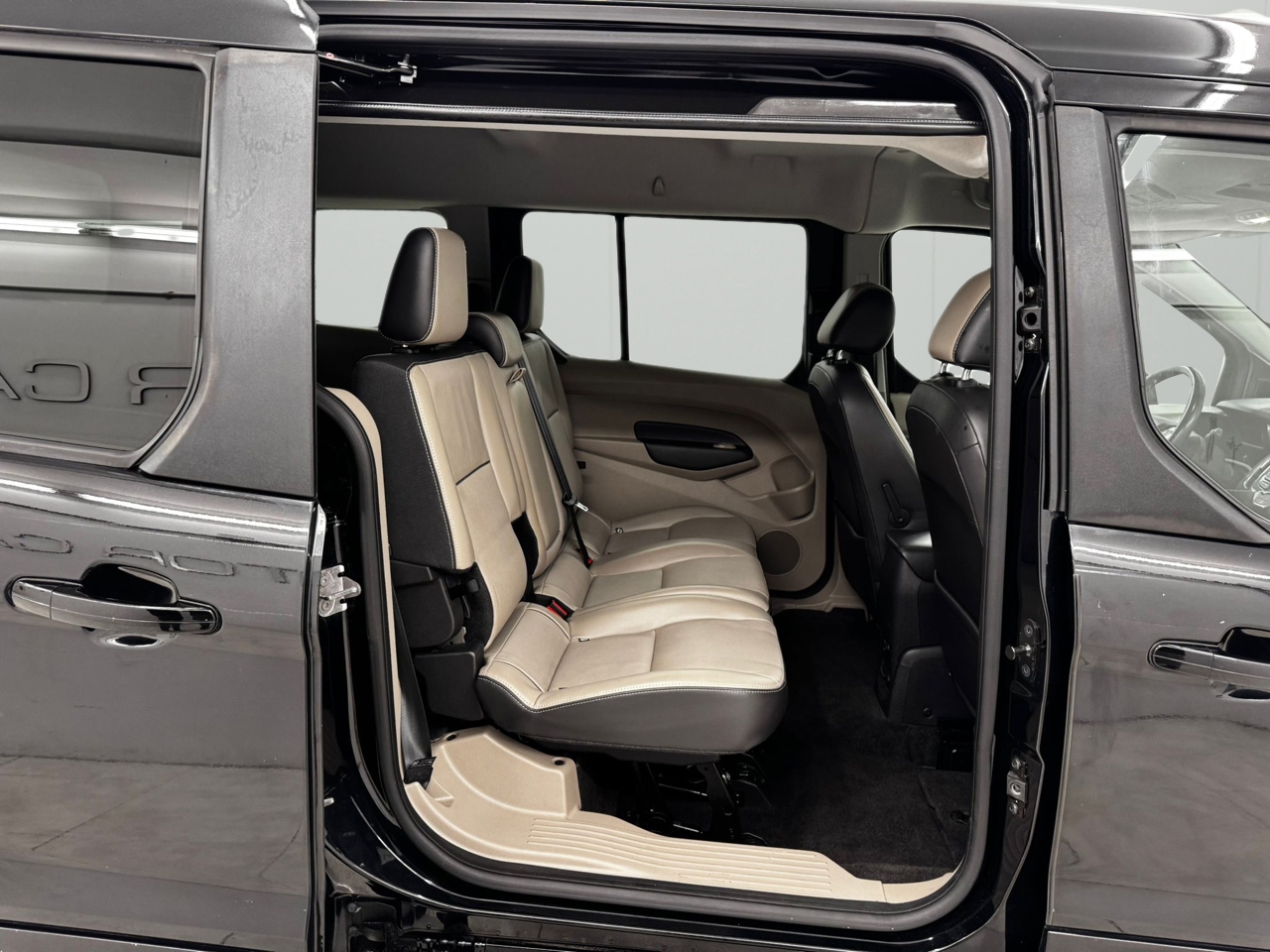 Ford Transit Connect Wagon 4dr Wgn LWB Titanium w/Rear Liftgate 2014