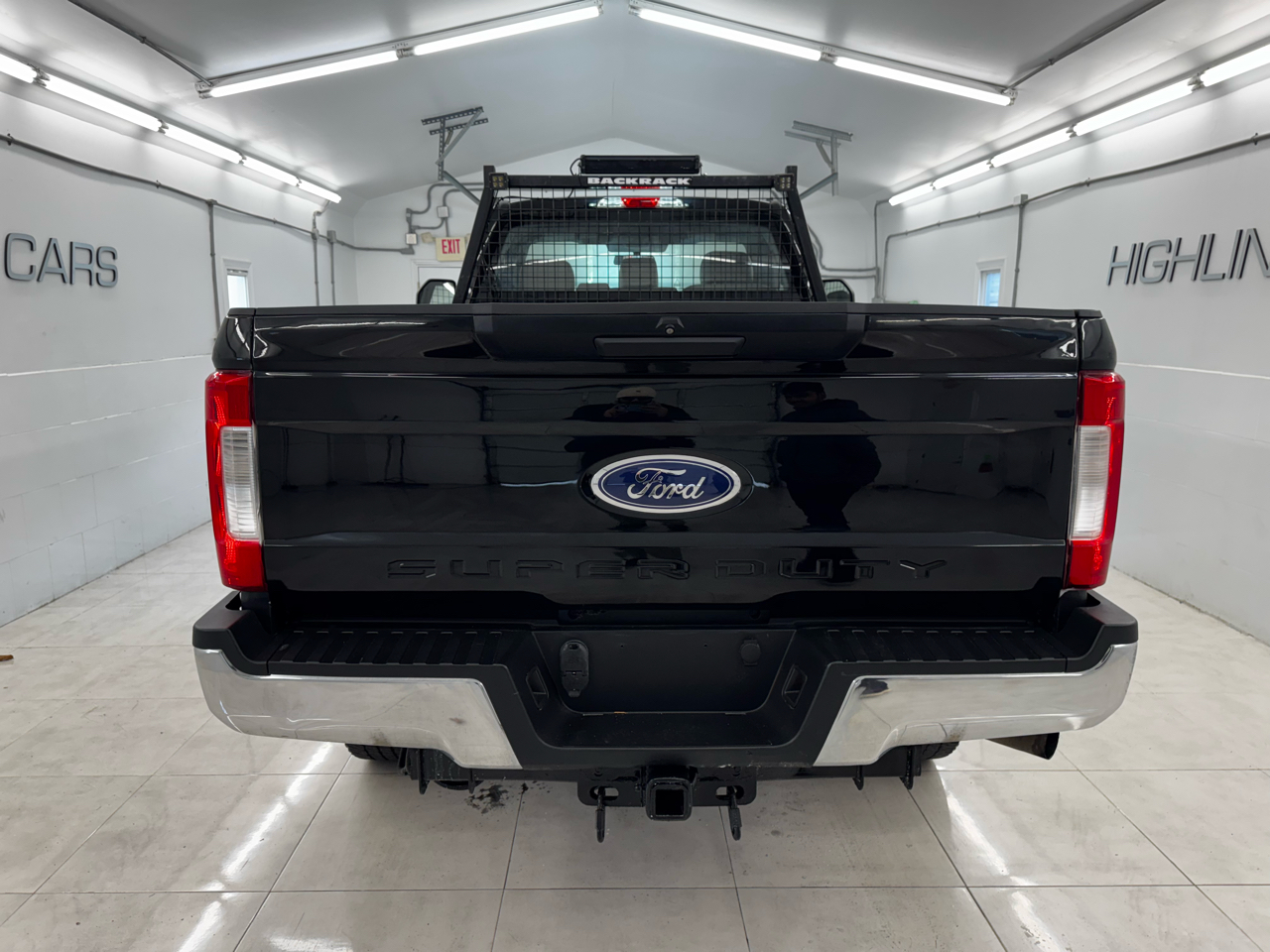 Ford Super Duty F-250 SRW XLT 4WD Reg Cab 8' Box 2018