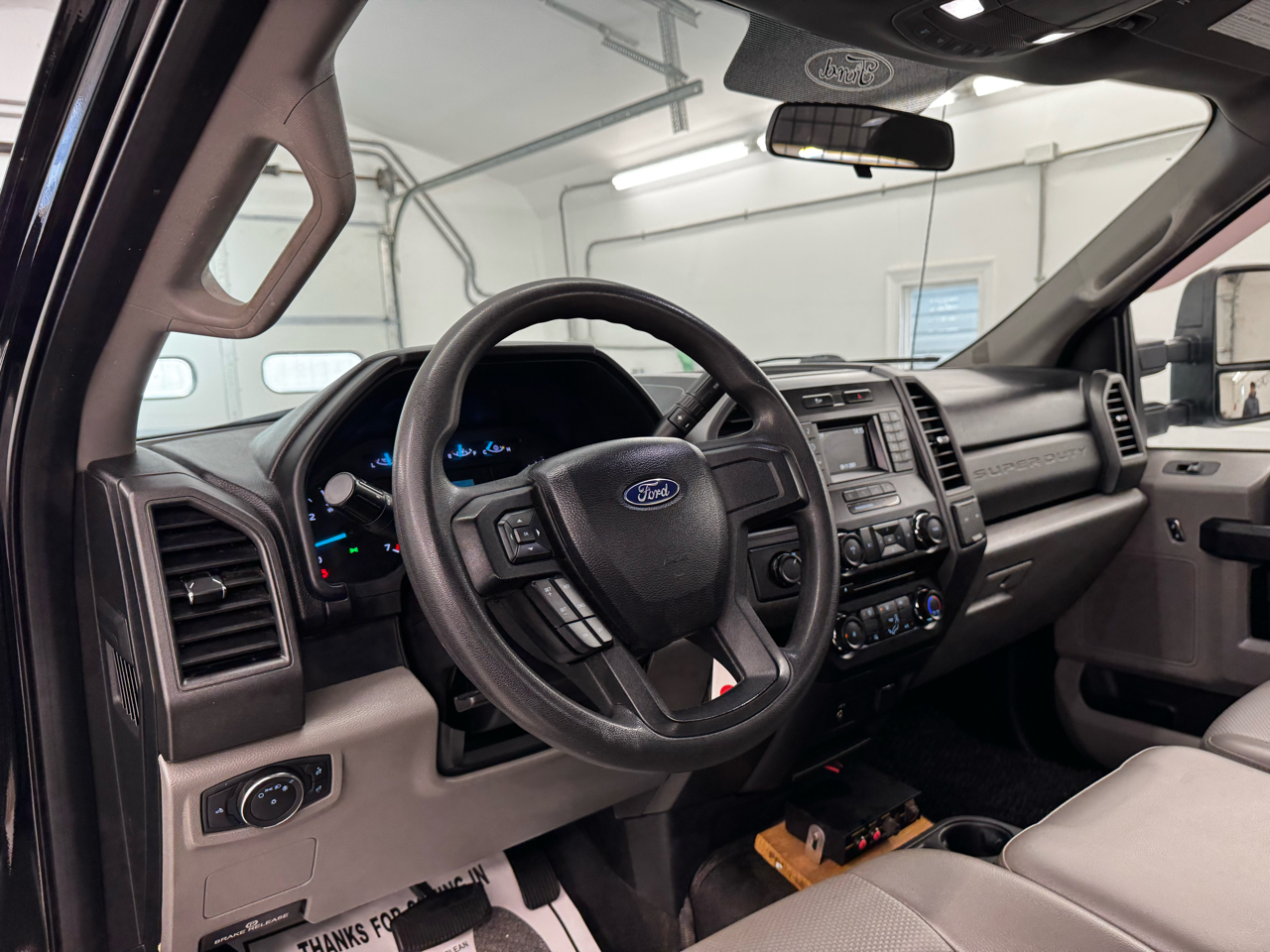 Ford Super Duty F-250 SRW XLT 4WD Reg Cab 8' Box 2018