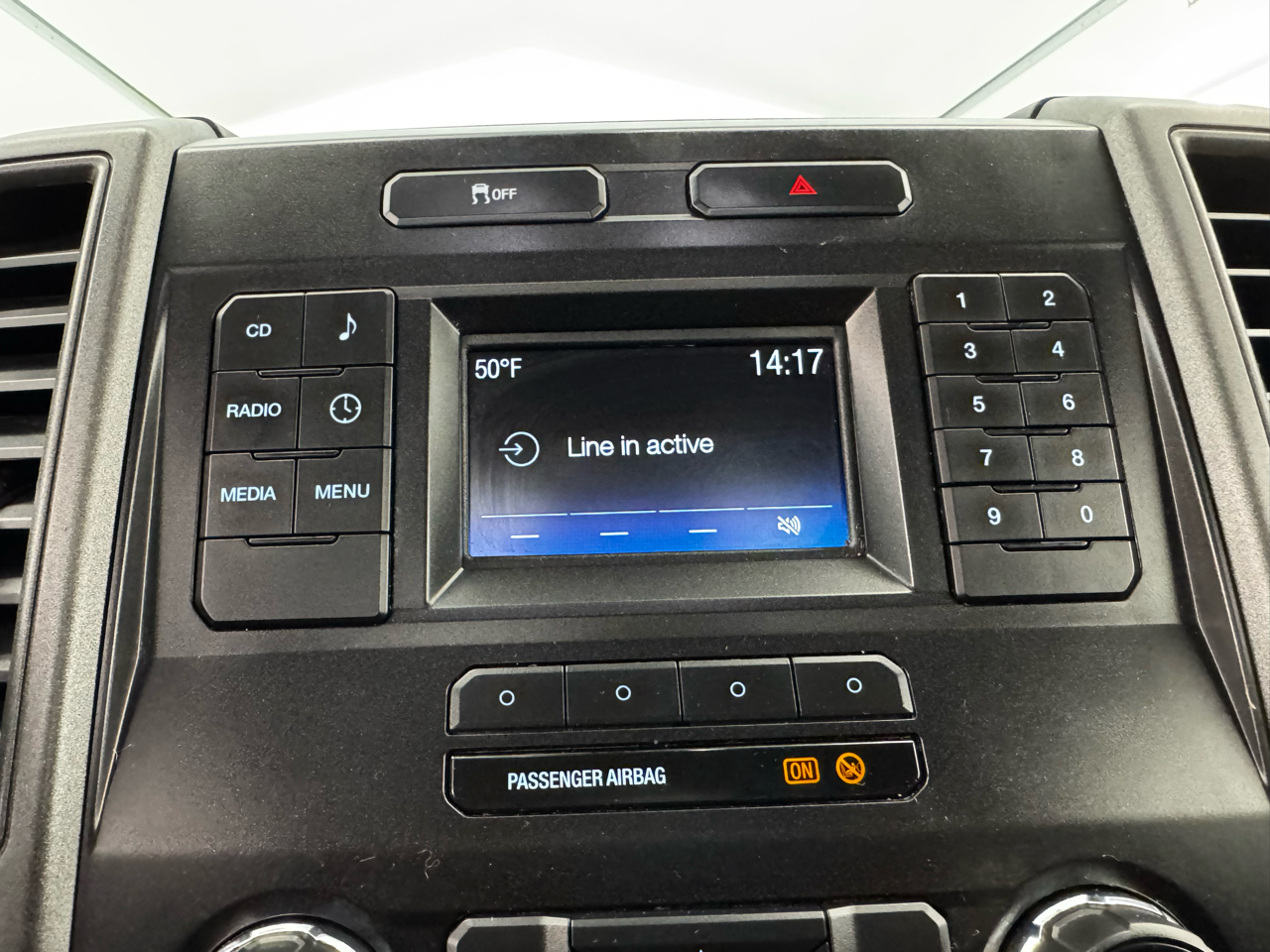 Ford Super Duty F-250 SRW XLT 4WD Reg Cab 8' Box 2018