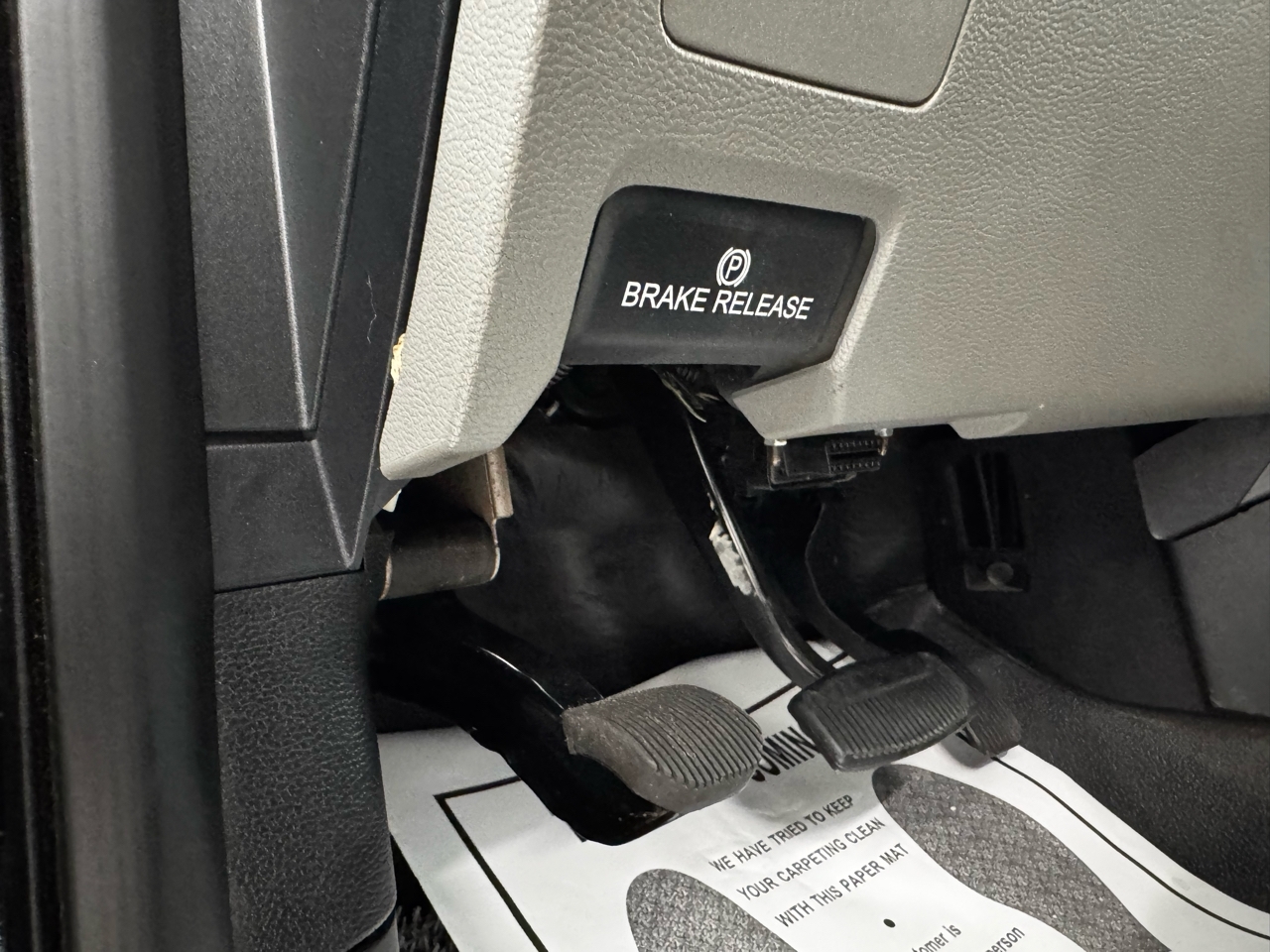 Ford Super Duty F-250 SRW XLT 4WD Reg Cab 8' Box 2018