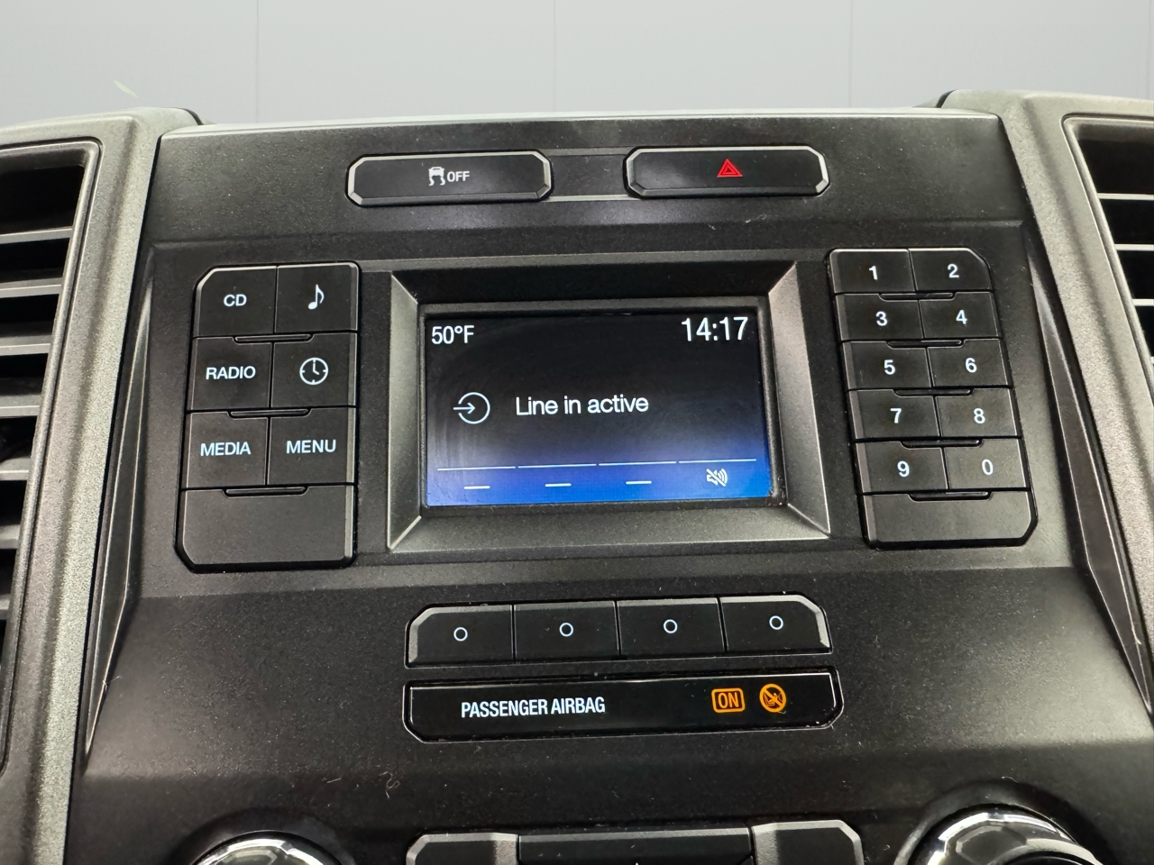 Ford Super Duty F-250 SRW XLT 4WD Reg Cab 8' Box 2018