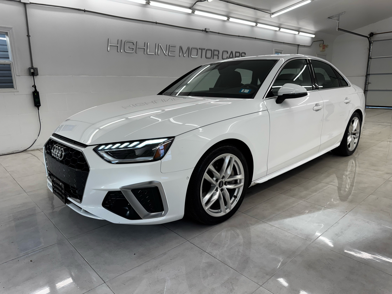 2023 Audi A4 Sedan S line Premium Plus 45 TFSI quattro