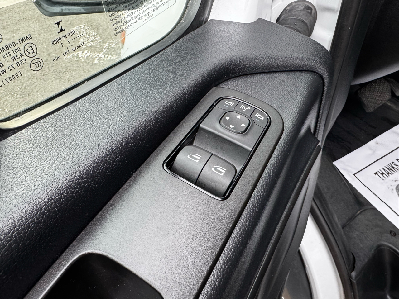 Mercedes-Benz Sprinter Cargo Van 2500 High Roof V6 170" RWD 2022