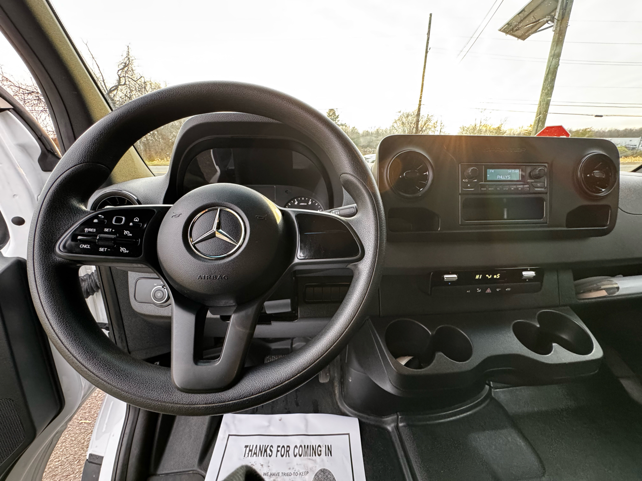 Mercedes-Benz Sprinter Cargo Van 2500 High Roof V6 170" RWD 2022