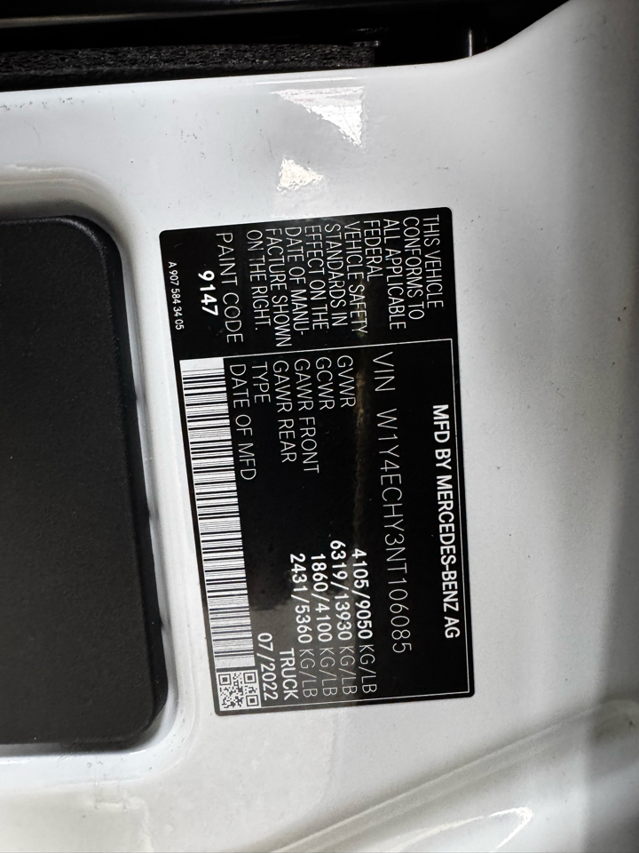 Mercedes-Benz Sprinter Cargo Van 2500 High Roof V6 170" RWD 2022