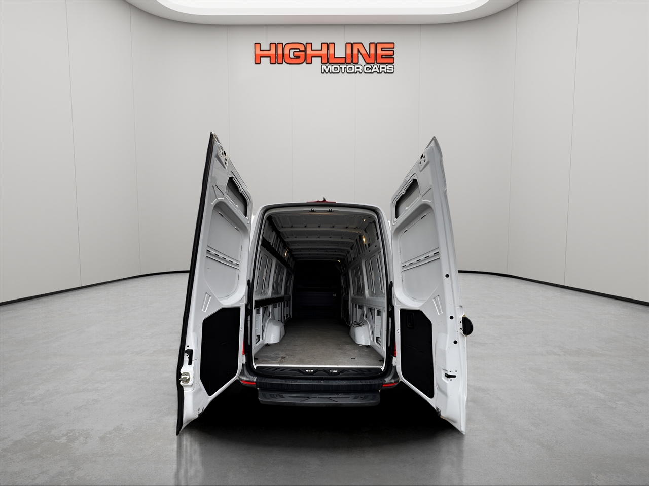 Mercedes-Benz Sprinter Cargo Van 2500 High Roof V6 170" RWD 2022