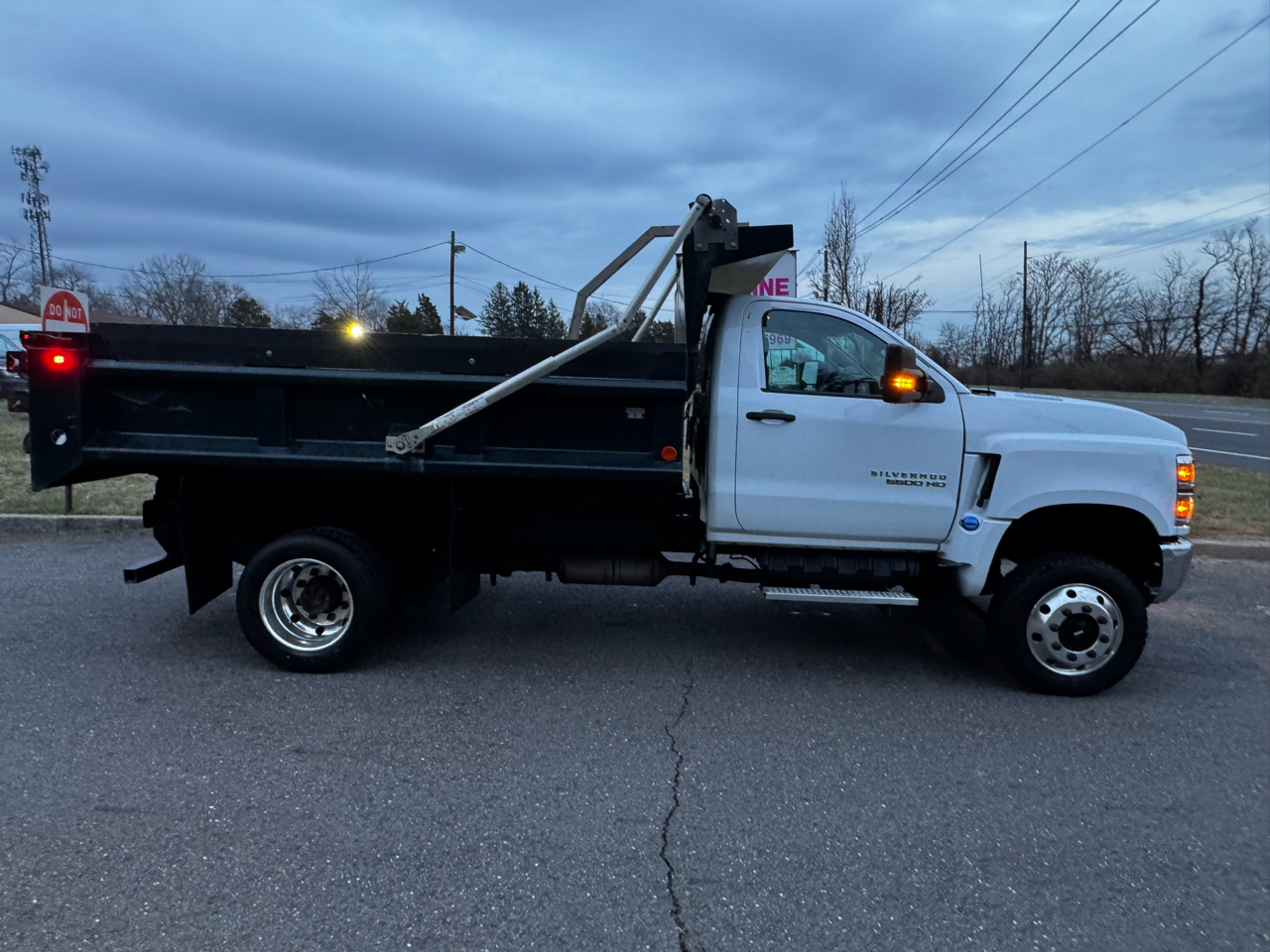 Chevrolet Silverado MD 4WD Reg Cab Work Truck 2020