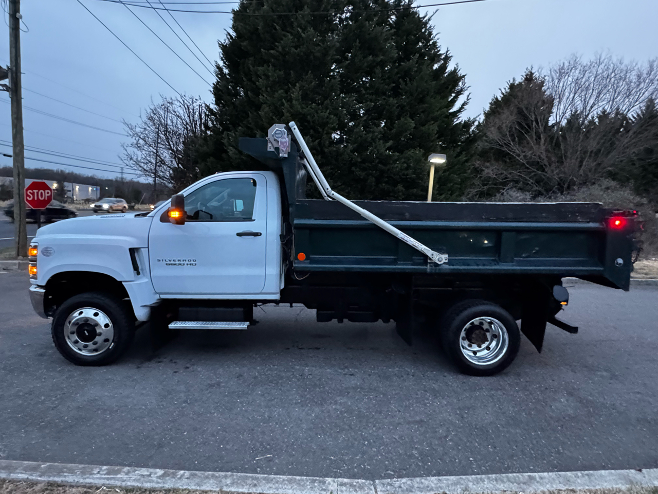 Chevrolet Silverado MD 4WD Reg Cab Work Truck 2020