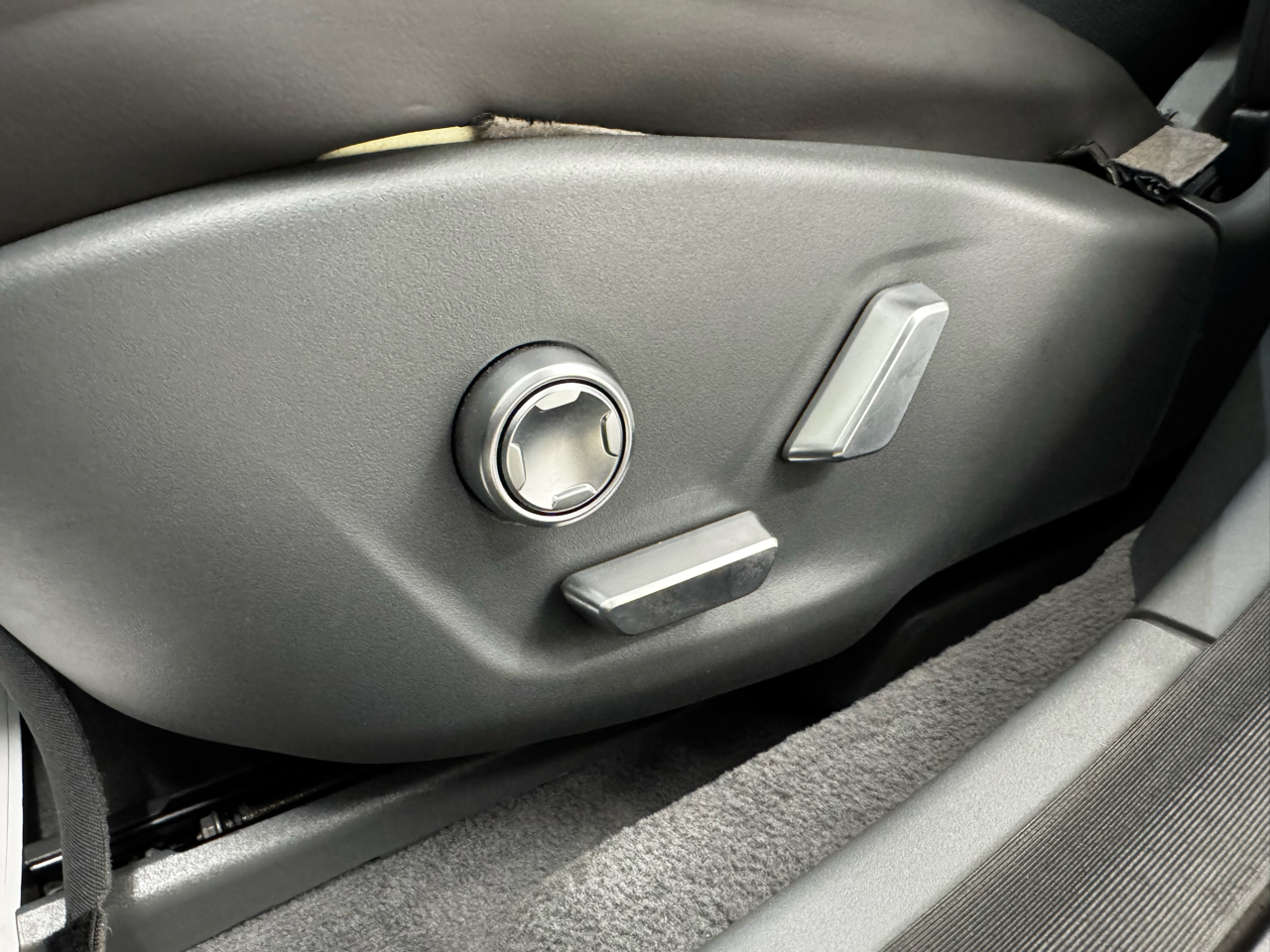 Lucid Air Pure RWD 2024