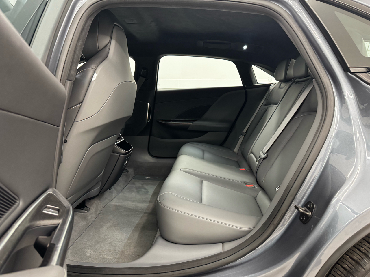 Lucid Air Pure RWD 2024