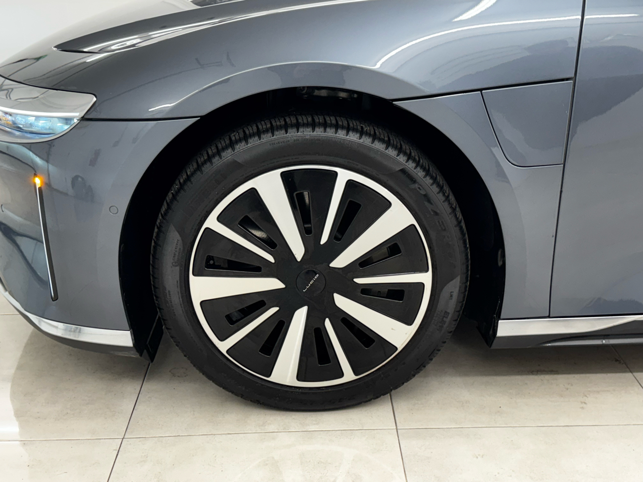 Lucid Air Pure RWD 2024