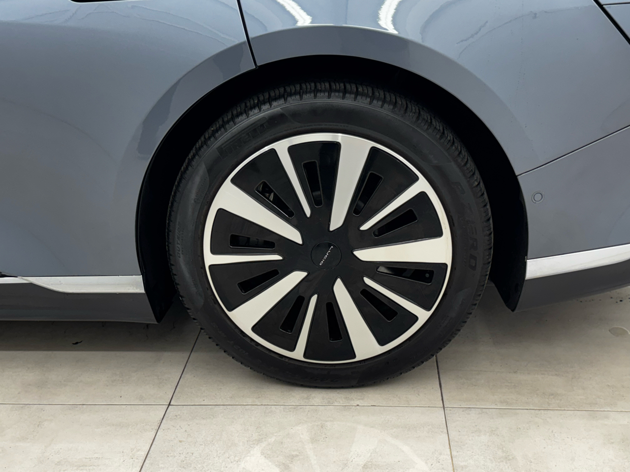 Lucid Air Pure RWD 2024