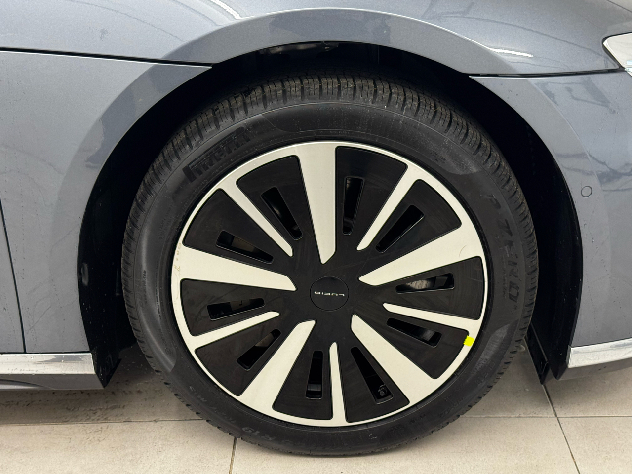 Lucid Air Pure RWD 2024