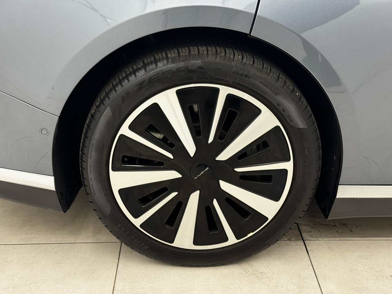 Lucid Air Pure RWD 2024